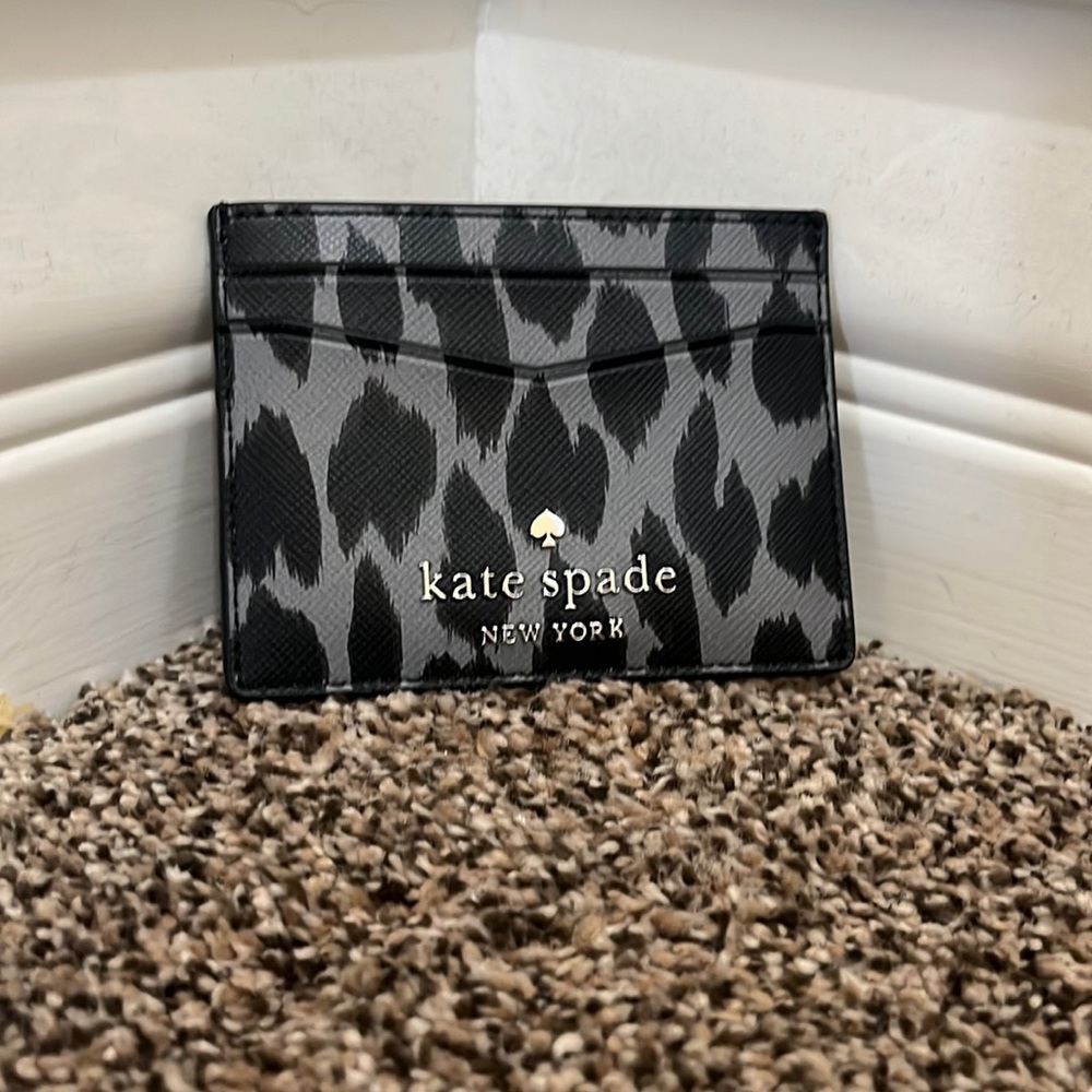 NWT KATE SPADE CARDHOLDER